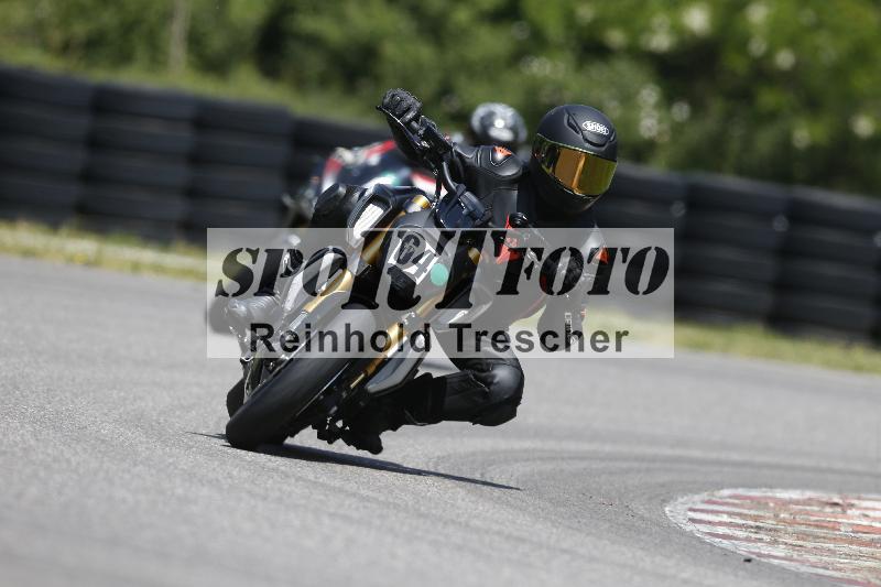 /15 13.05.2025 Max Racing ADR/Gruppe gruen/64